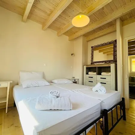 Tatil Evi Traditional Detached Corfu House, 50m To Village Square Liapades
