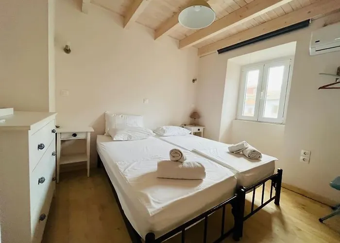 Traditional Detached Corfu House, 50m To Village Square Σπίτι διακοπών
