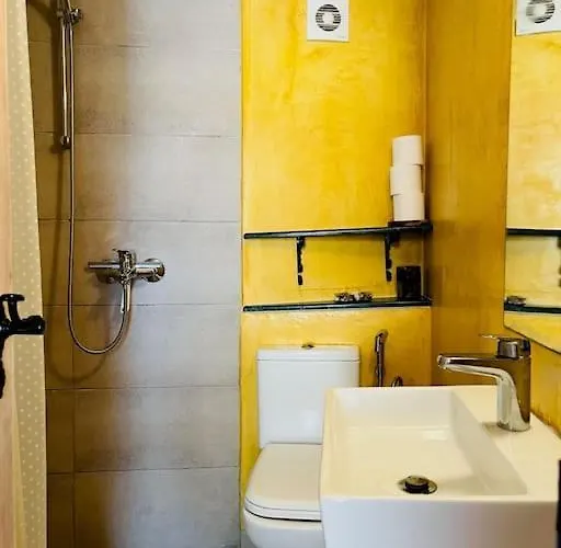 Traditional Detached Corfu House, 50m To Village Square * Λιαπάδες